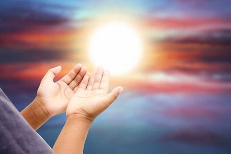 دعاء الاستفتاح للصلاة وجميع صيغ دعاء الاستفتاح